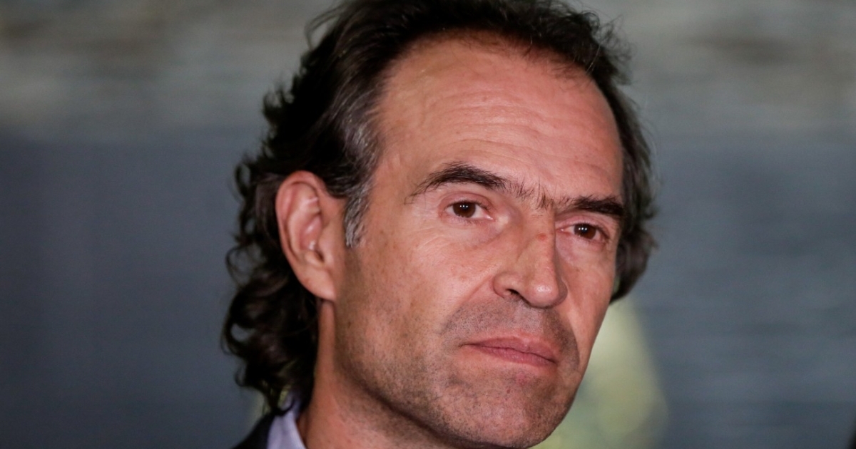 "El gobierno entra en el sector energético"