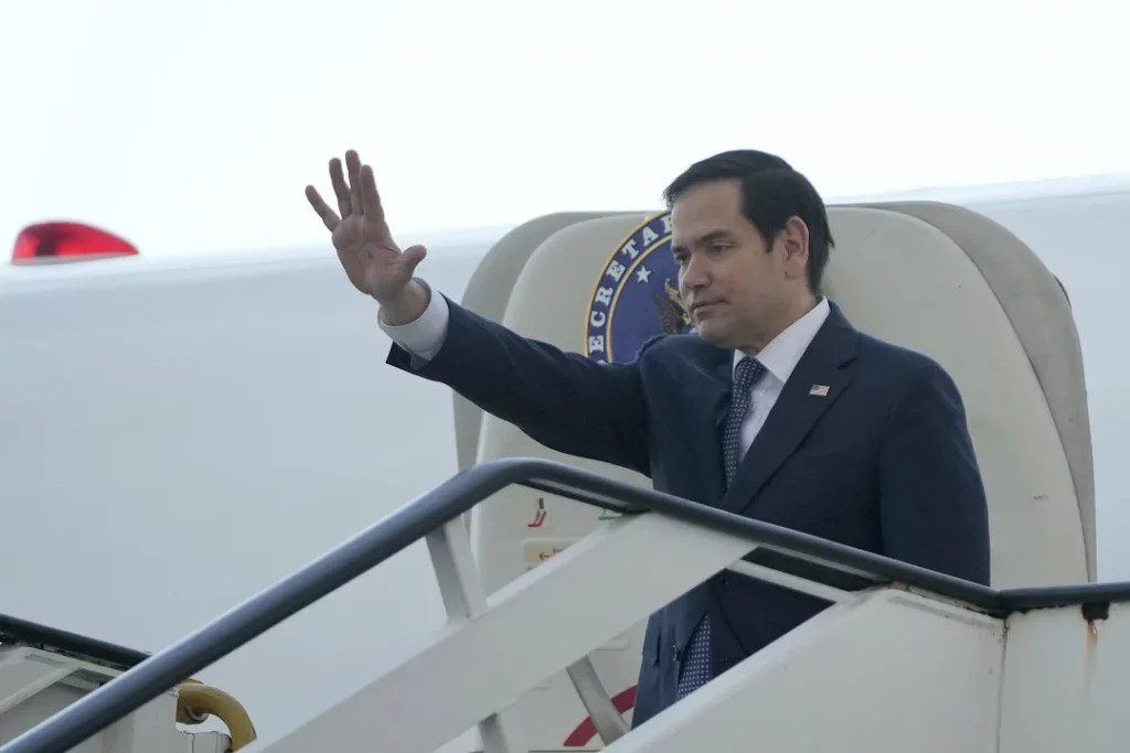 Rubio concluye una gira de "impacto" en Latinoamérica, con el foco en migración y el Canal