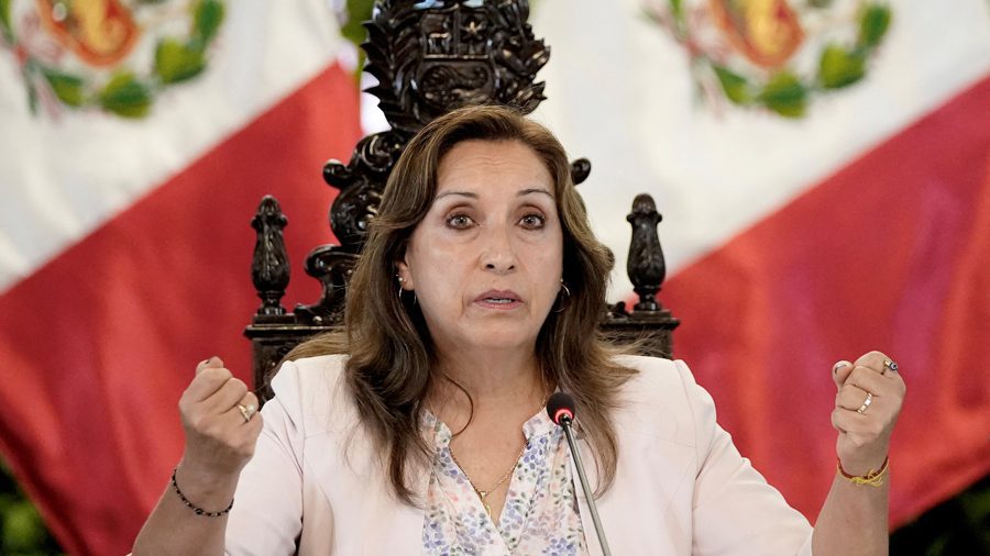 Boluarte invita a las elecciones presidenciales y parlamentarias en Perú el 12 de abril de 2026