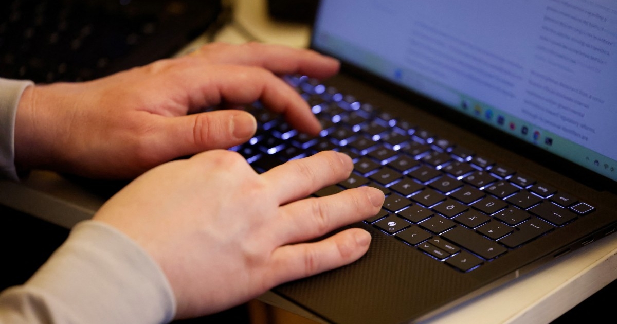 Como la inteligencia artificial acelera los procesos en pequeñas y medianas empresas