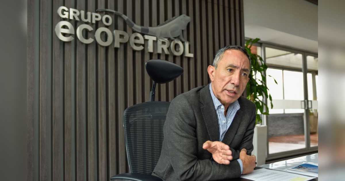 El presidente Ecopetrol tuvo una broma al caer
