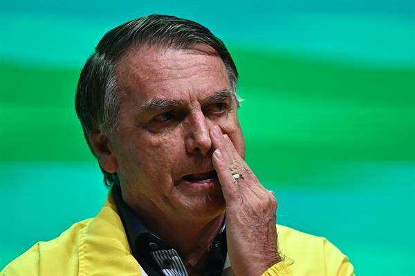 La Corte Suprema en Brasil abre los procedimientos penales contra Bolsonar de un golpe de estado