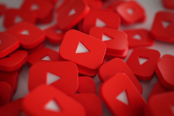 YouTube registra más tiempo de televisión en los Estados Unidos gracias a los espectadores por más de 50 años
