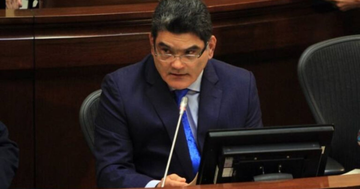 Apego de la oficina del fiscal estatal contra la fuerza pública
