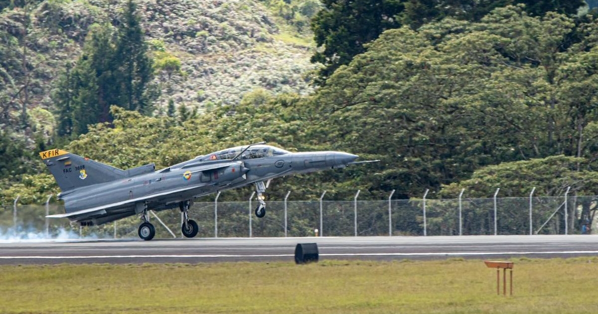 Colombia obtendrá un avión sueco para reemplazar a KFIR