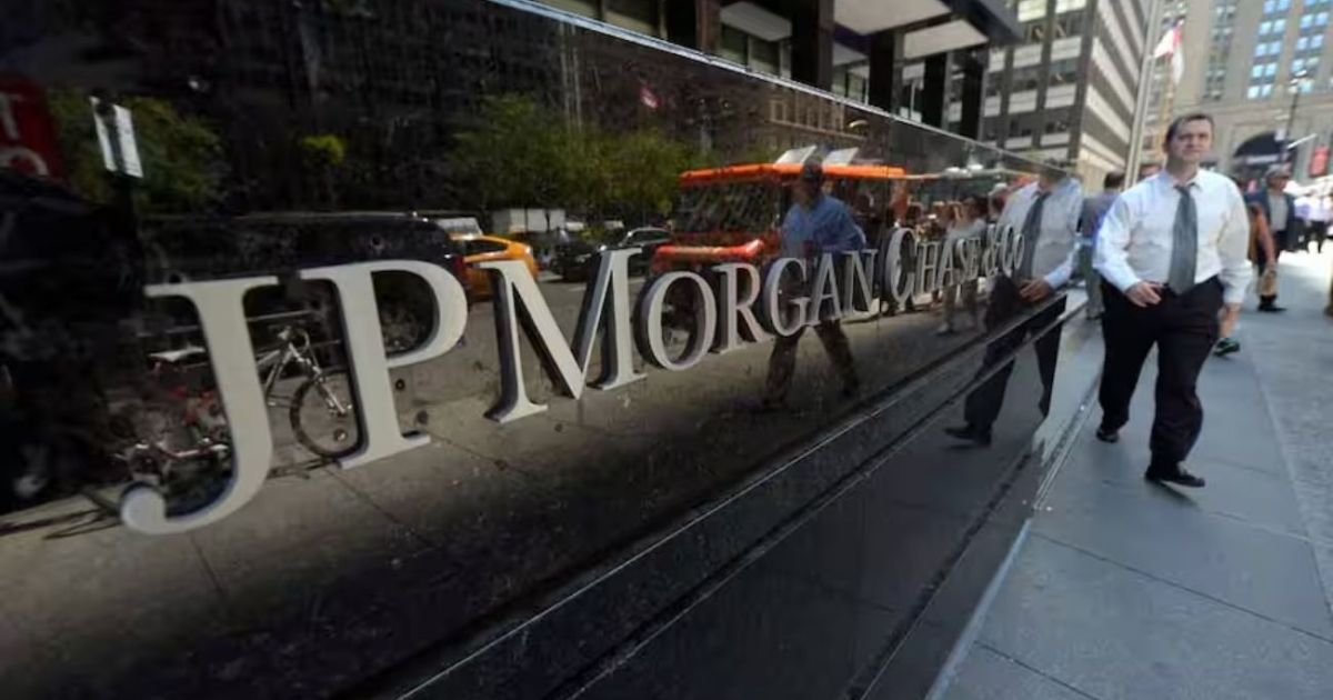 El gobierno debe reducir $ 40 mil millones, advierte a JP Morgan
