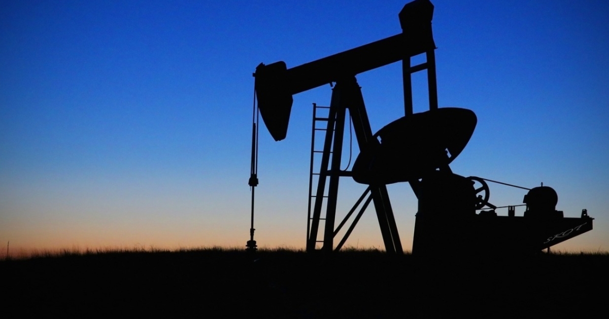 La demanda mundial de petróleo se reducirá a la tensión comercial