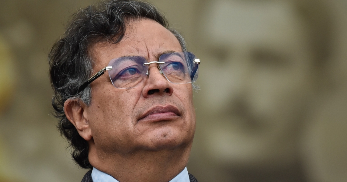 Petro responde a un fondo monetario internacional