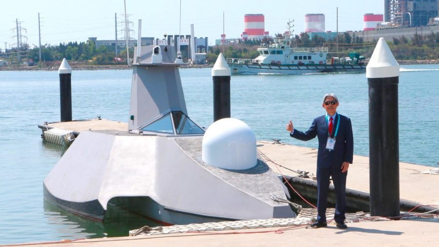 Taiwán representa su primer bote militar, inspirado en el análogo ucraniano
