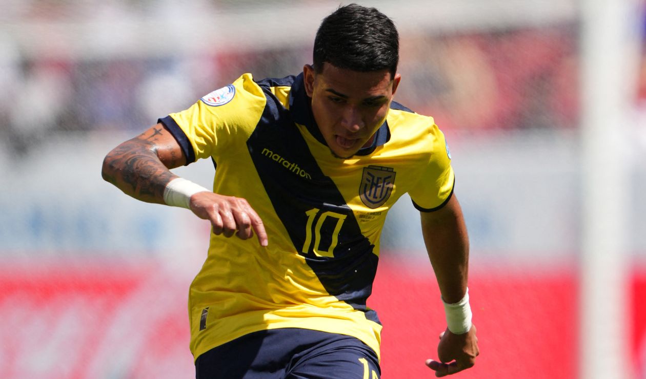 Confirmó tres jugadores que visitaron Beccaces para calificaciones