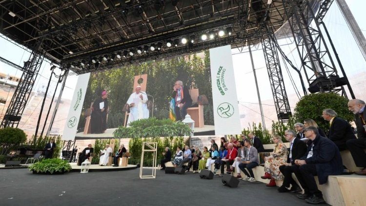 "La construcción de la paz comienza al estar del lado de las víctimas"