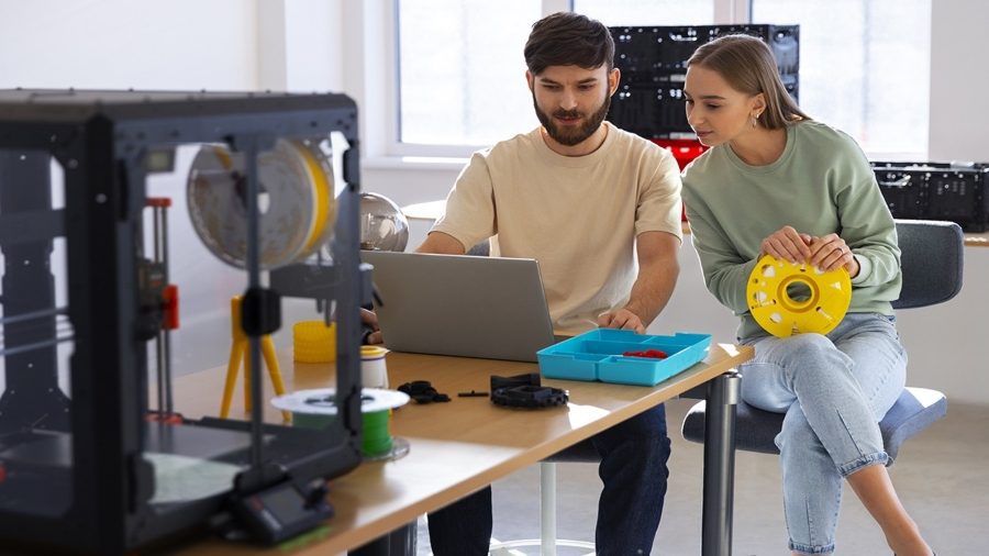 UCAB llama al estudiante universitario de Hachon para promover soluciones urbanas inteligentes