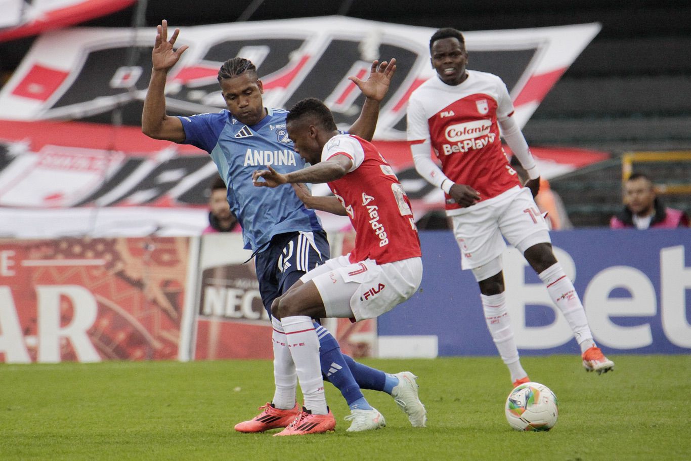 Betplay leuks builge buiple group b tabel