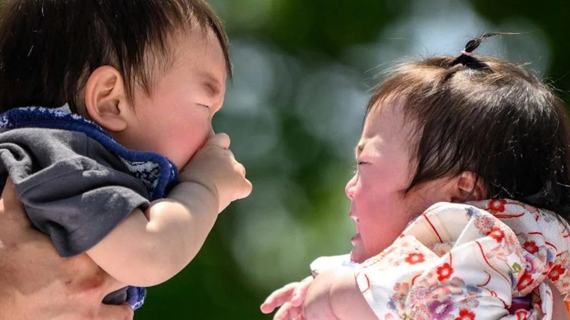 El número de nacimiento de Japón cayó por debajo de 700,000 2024, un nuevo mínimo