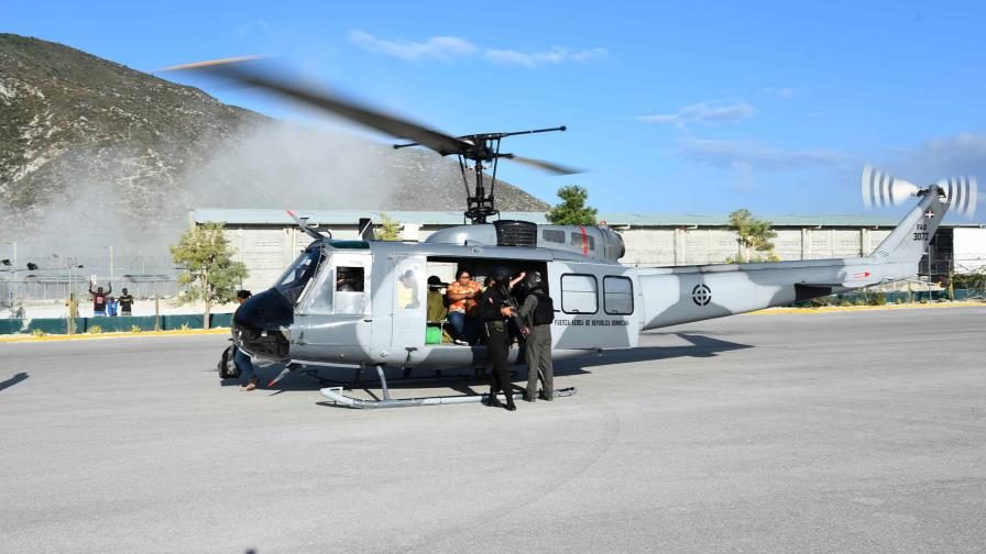 Estados Unidos ofrece evacuar a sus ciudadanos en Israel con aviones y barcos