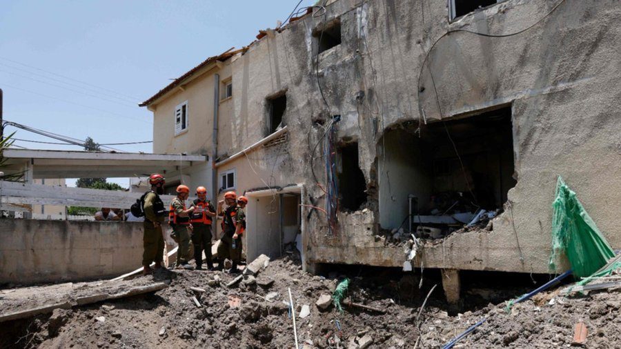 Irán ataca a 240 edificios en Israel este domingo 22 de junio