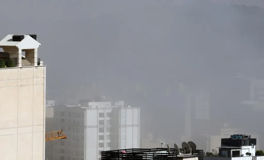 Israel llega a varios edificios del Aeropuerto del Ministerio de Defensa y Payam en Irán