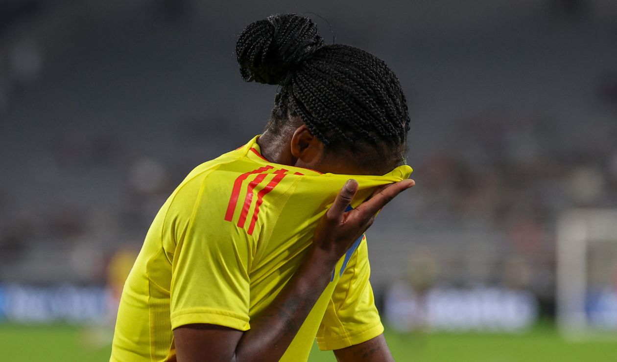 Linda casi logra un objetivo antológico en Colombia contra México