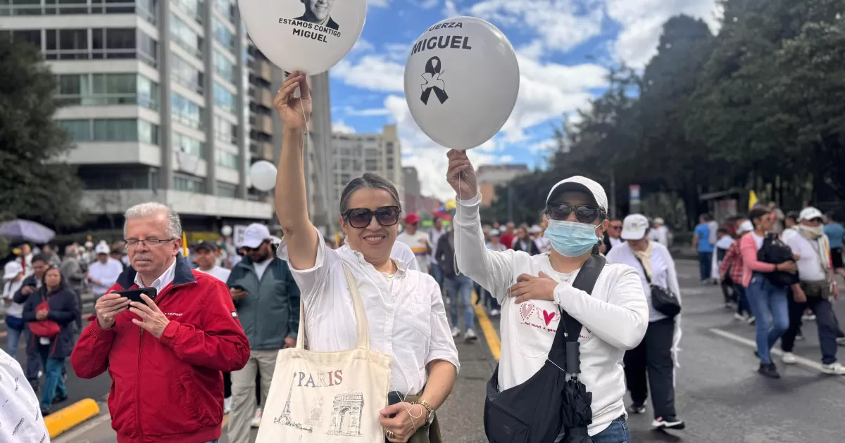Los colombianos son remitidos a las calles de la "Marcha del Silencio"