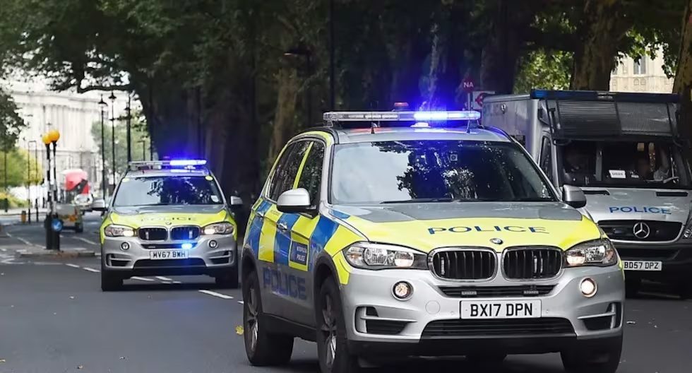 Ocho detenidos después de "disputas" entre manifestantes antes de la embajada iraní en Londres