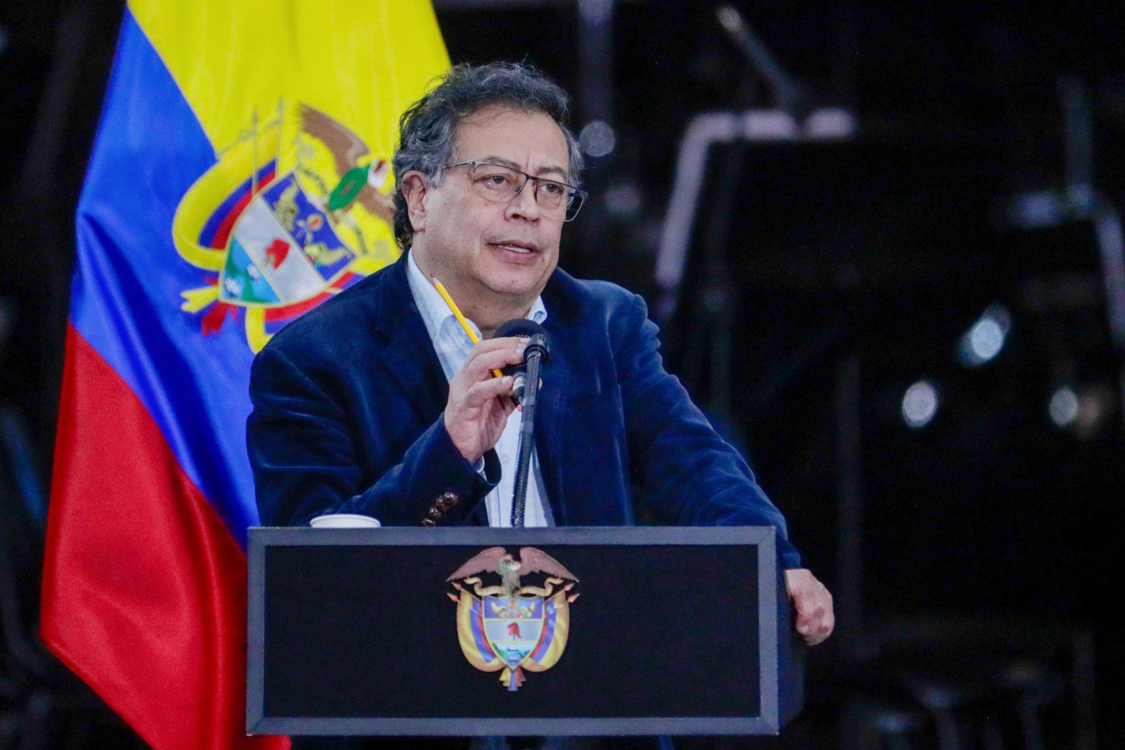 Petro dijo que la mafia internacional de cocaína ordenó el ataque a Miguel Uribeo