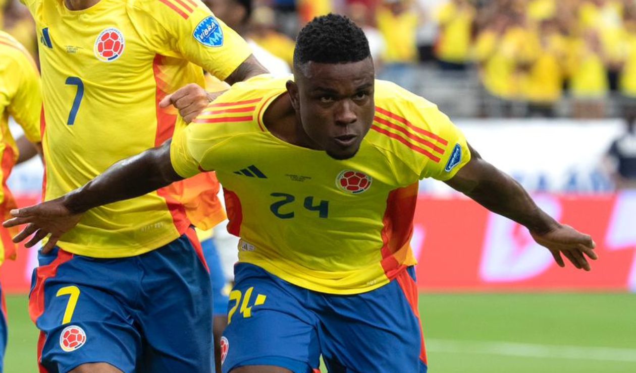 Triplete especial Jhon Córdoba en Rusia con el que busca selección
