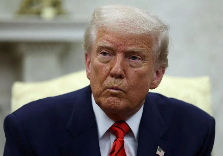 Trump no apaga el ataque de nuevo