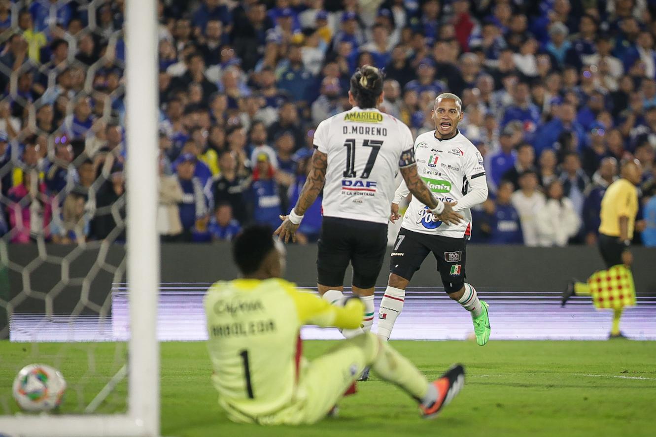Una vez que Caldas no pierde el tiempo para América del Sur: confirme las dos primeras firmas