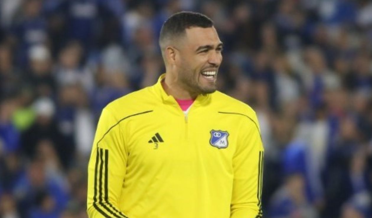 El primer problema para Álvaro Montero a su llegada a Vélez