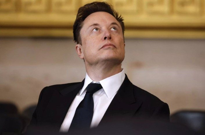 Grok 4 descubrió el sesgo de la opinión de Elon Musk