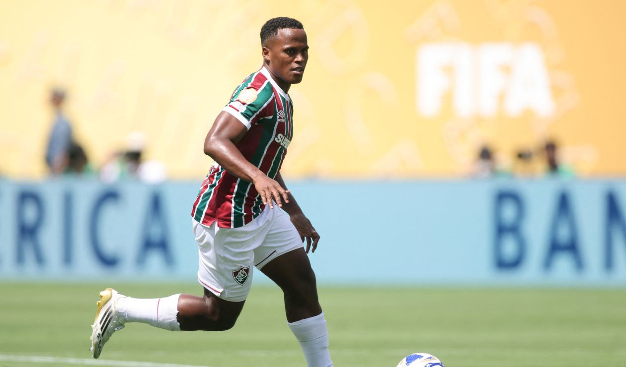 Jhon Arias aún no es un jugador de Wolverhampton; Fluminense decidió