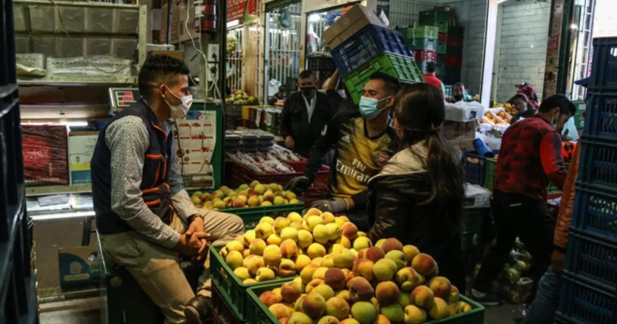 La inflación en Colombia registra un nivel bajo y permanece en 4.8%