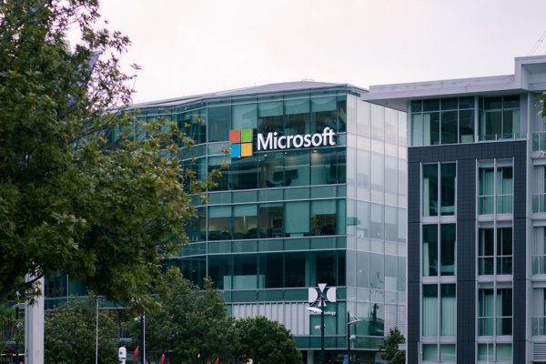 Microsoft lanzará alrededor de 9,000 empleados en su última ronda de recortes