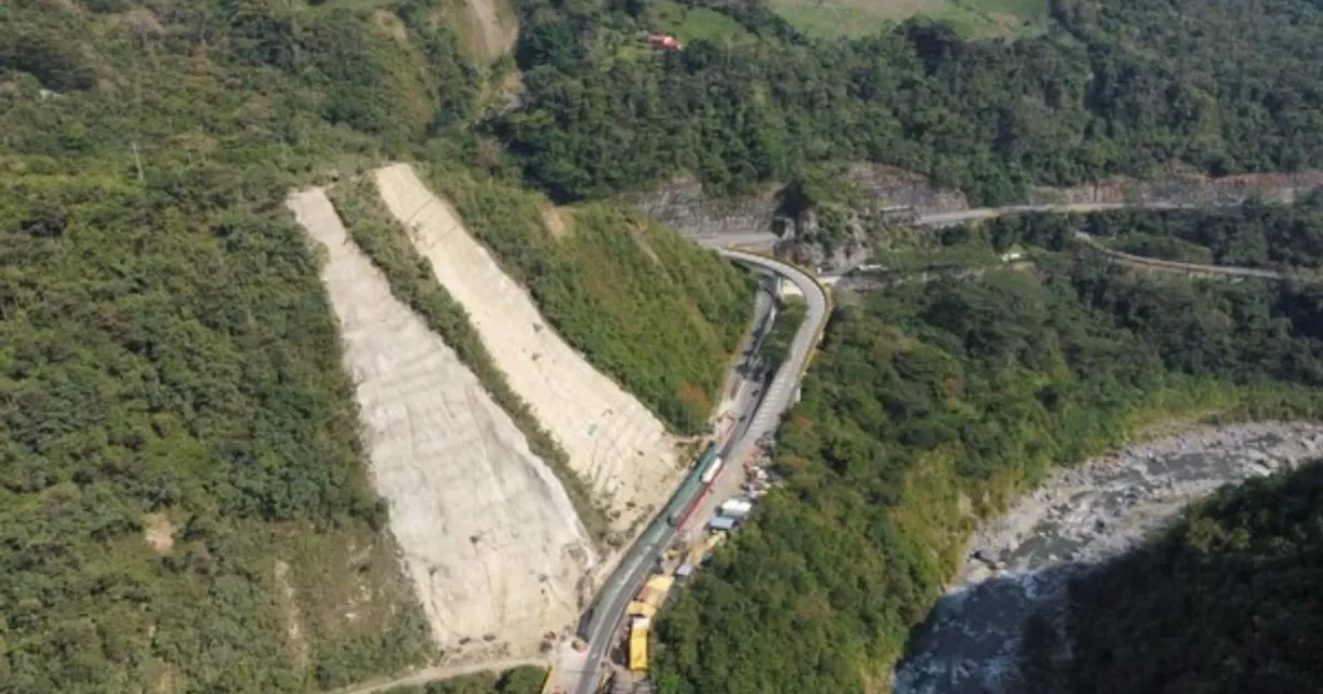 Realice una carretera regular después del final de la huelga de arroz