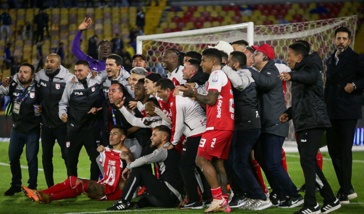 Santa Fe pasó la escoba después del campeón: Méndez reveló 5 rechazos
