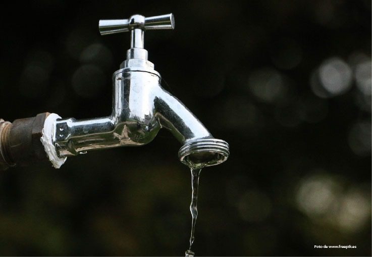 Violación del derecho fundamental al agua potable por parte de las empresas responsables de renovar el servicio de acueducto en San Andrés - Extra