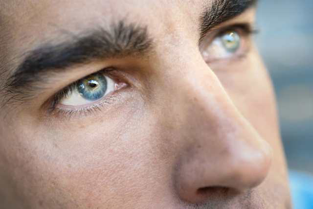 ¿Es posible cambiar el color de los ojos con un estado de ánimo?