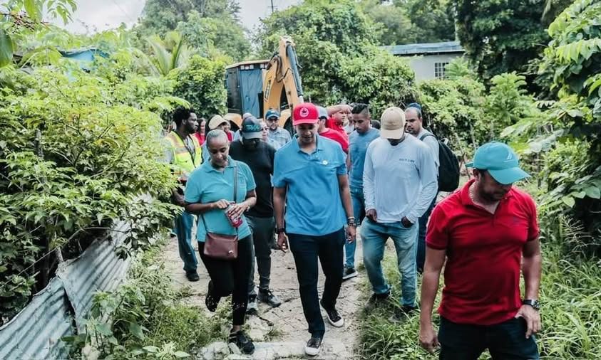 Avanza la pavimentación de la vía principal de La Loma