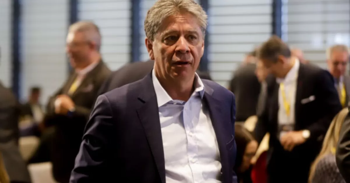 Bruce Mac Master alerta a un déficit fiscal en Colombia
