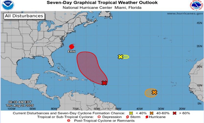 CNH vigila tres ondas tropicales en el Atlántico