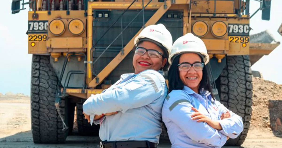 Con la participación de las mujeres, se construyó una buena minería