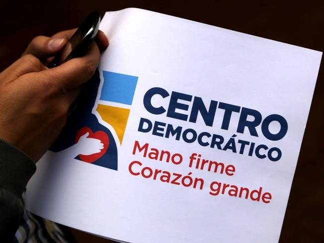El Centro Democrático describe el asesinato de Miguel Uribaya como un "golpe a la democracia"