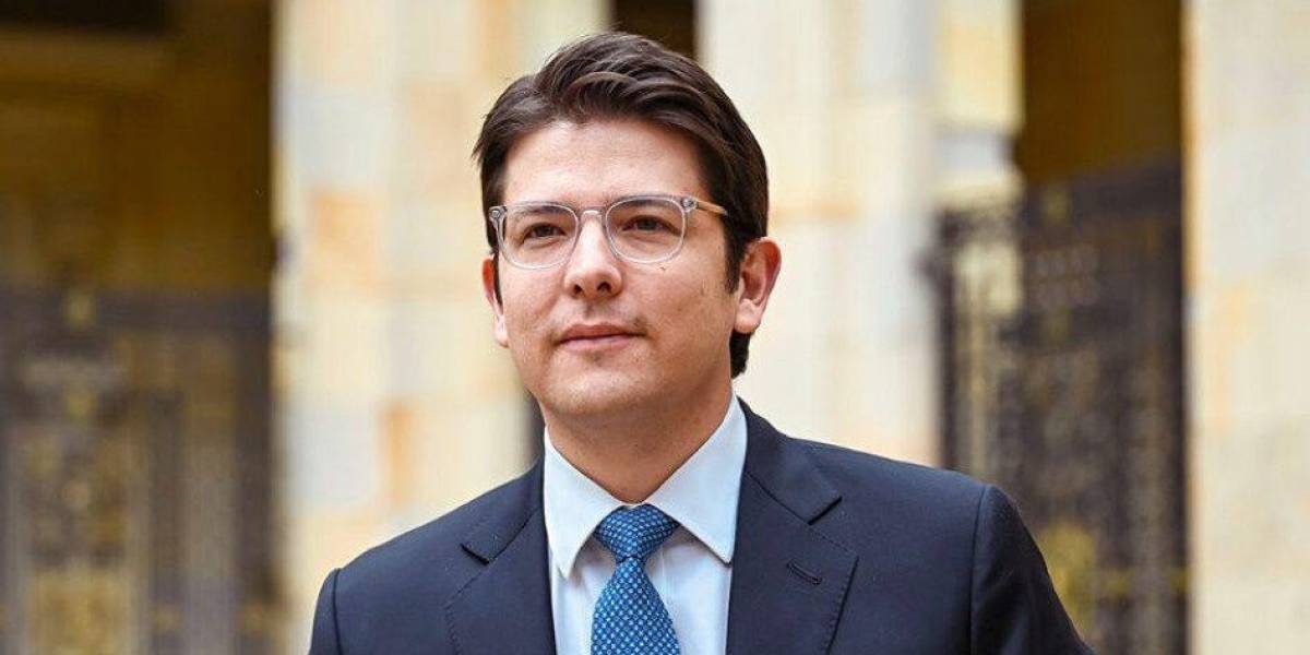 El candidato presidencial colombiano fue víctima de un ataque de Sikari en junio