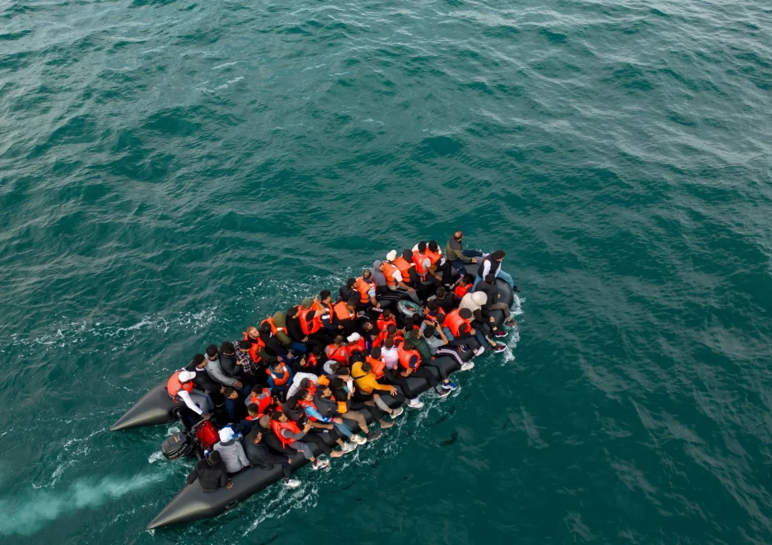 Francia ahorra a 94 migrantes en 24 horas tratando de cruzar el Canal De la Mancha