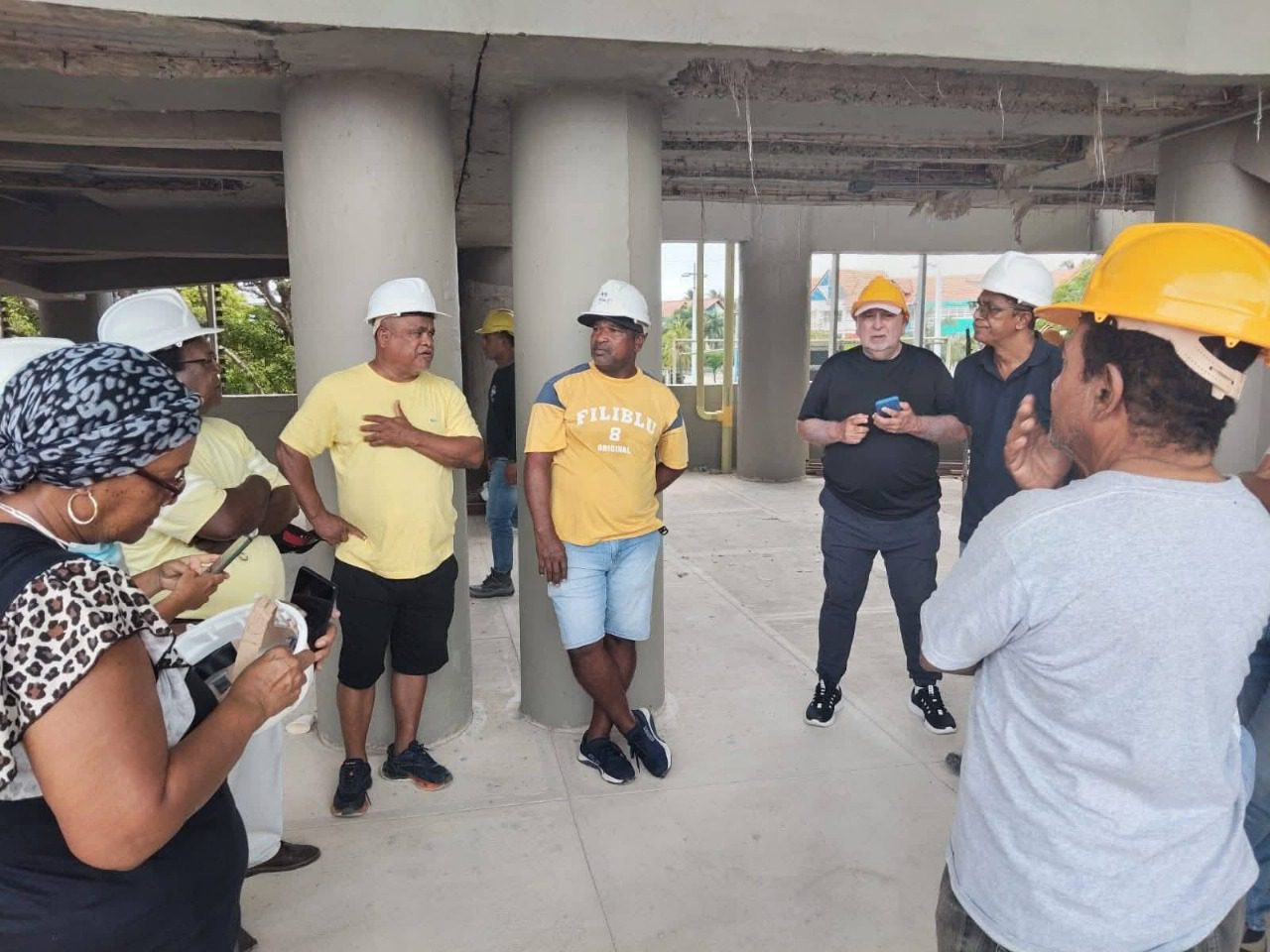 Gobernador Nicolás Gallardo avanza en la reconstrucción del estadio de softball