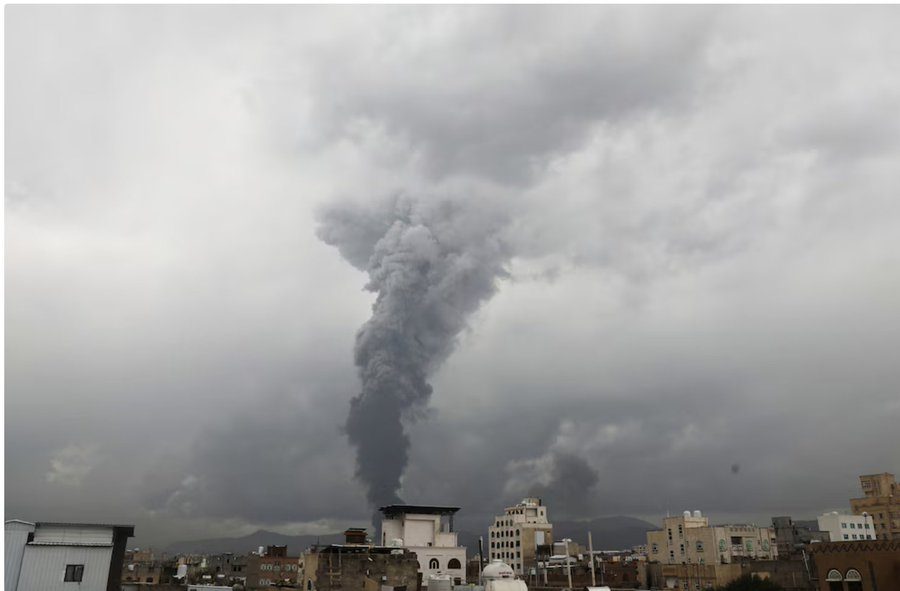 Israel destruye el palacio presidencial de Los Hutíes en Yemen