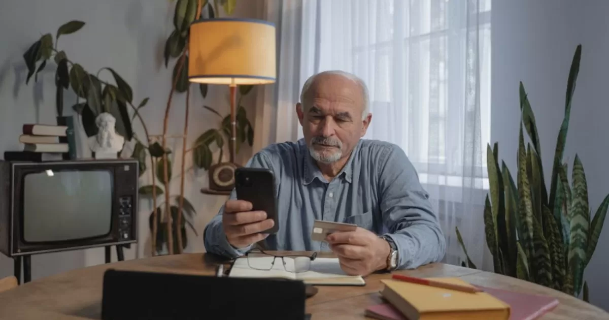 Quien paga la salud de un pensionista que regresa al trabajo