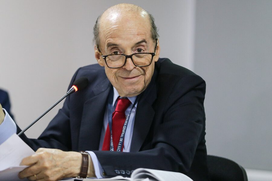 Confirme el despido y la discapacidad durante 10 años contra el ex ex colombiano de Álvar Leyve