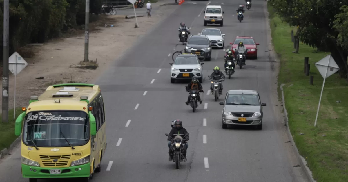 Dian ofrece desgravaciones fiscales para estos autos en Colombia