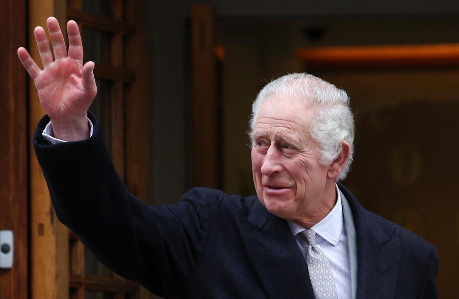 El rey Carlos III viajará al Vaticano a fines de octubre